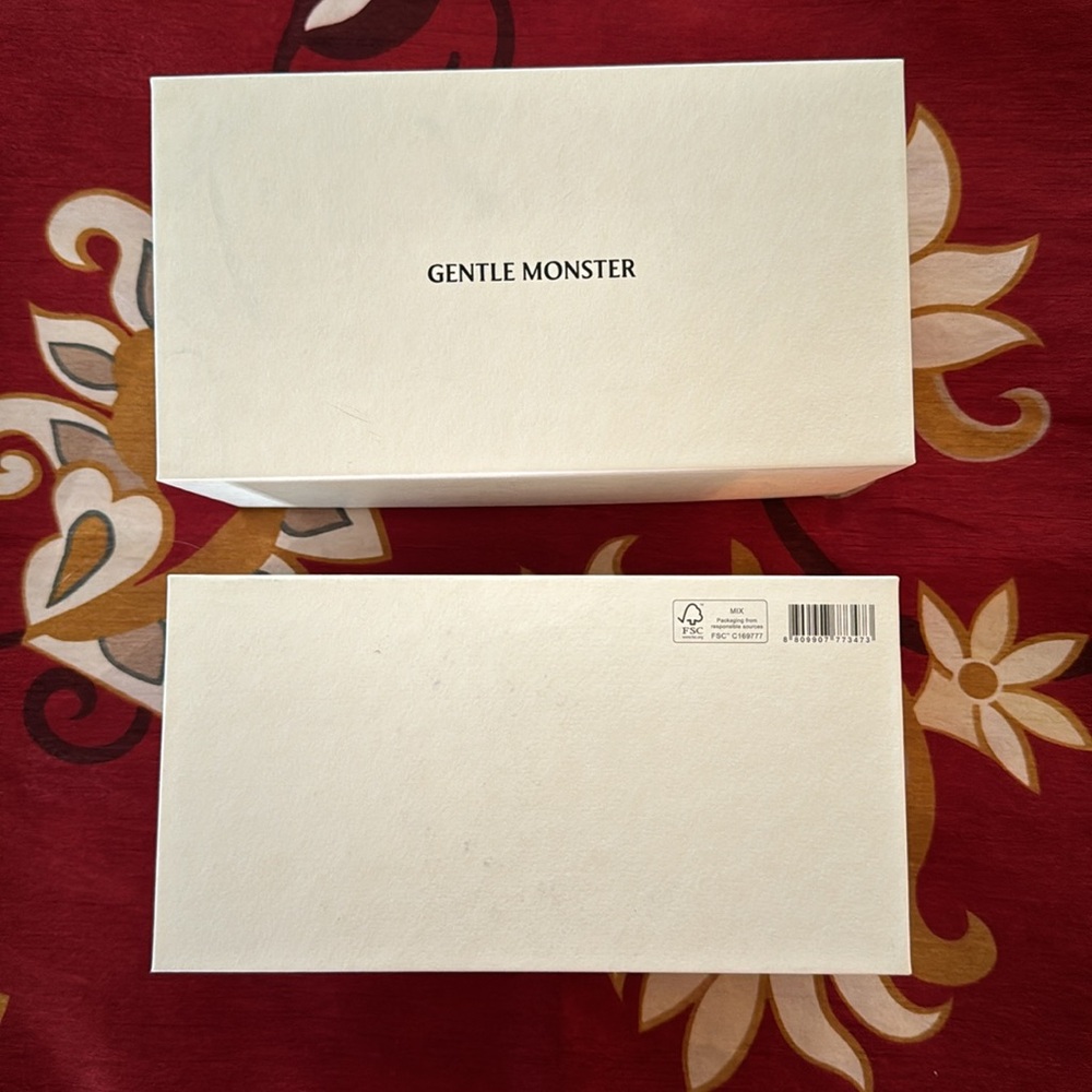 Gentle Monster Box - Picture 2 of 2